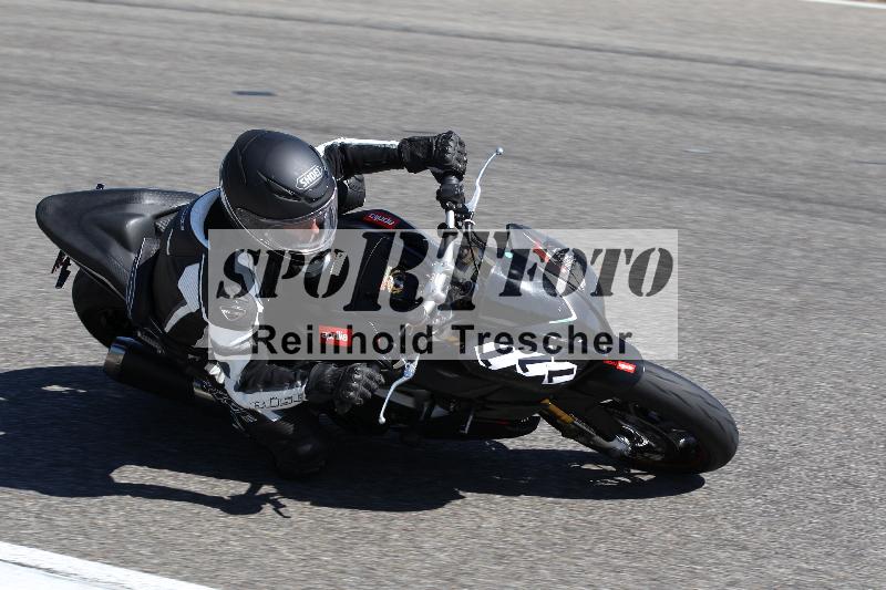 /48 25.08.2025 Cornu Master School ADR/gruen-vert/111